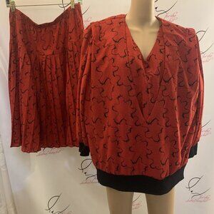 Jamie. Plus Size 18 1/2. 2 Piece Dress. Pleated Skirt. Pullover Top.